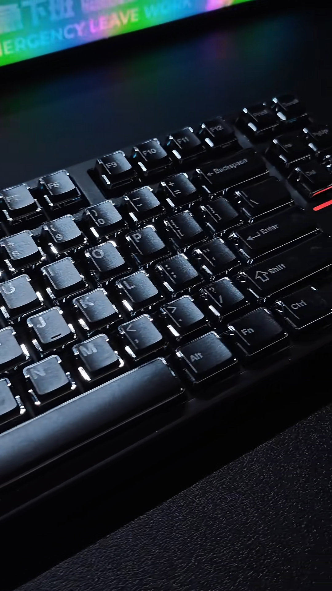 最近桌面最让我上头的，就是这把新键盘⌨️ · 图片 4