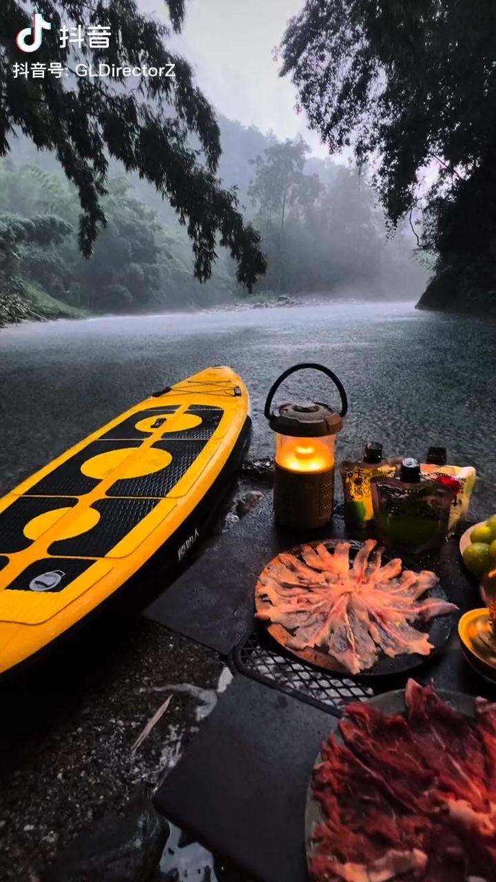 ⛺ 湖边露营的正确打开方式｜风景要看，火锅也不能少