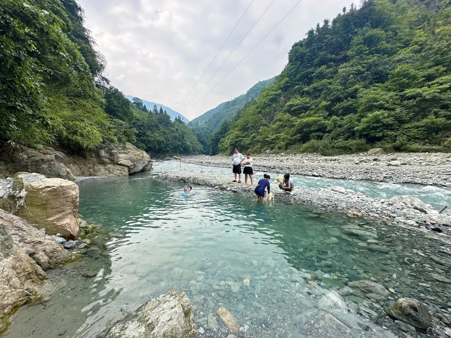 周末游山玩水