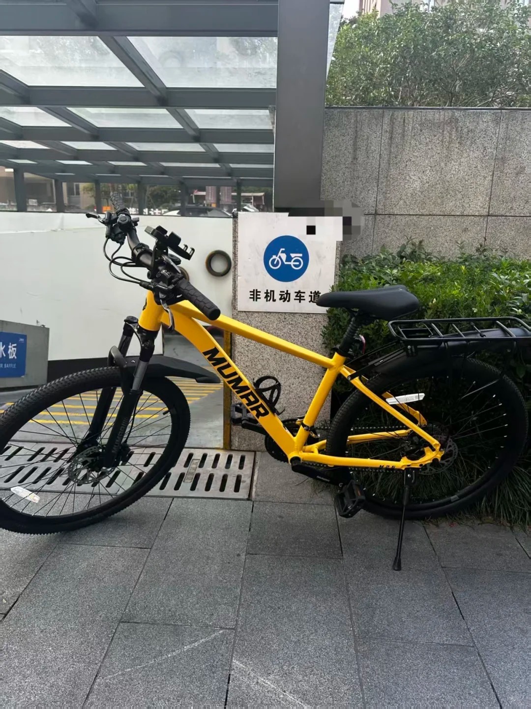 🌙 夜骑通勤半年｜安全感真的可以是车给的🚴‍♀️ · 图片 3
