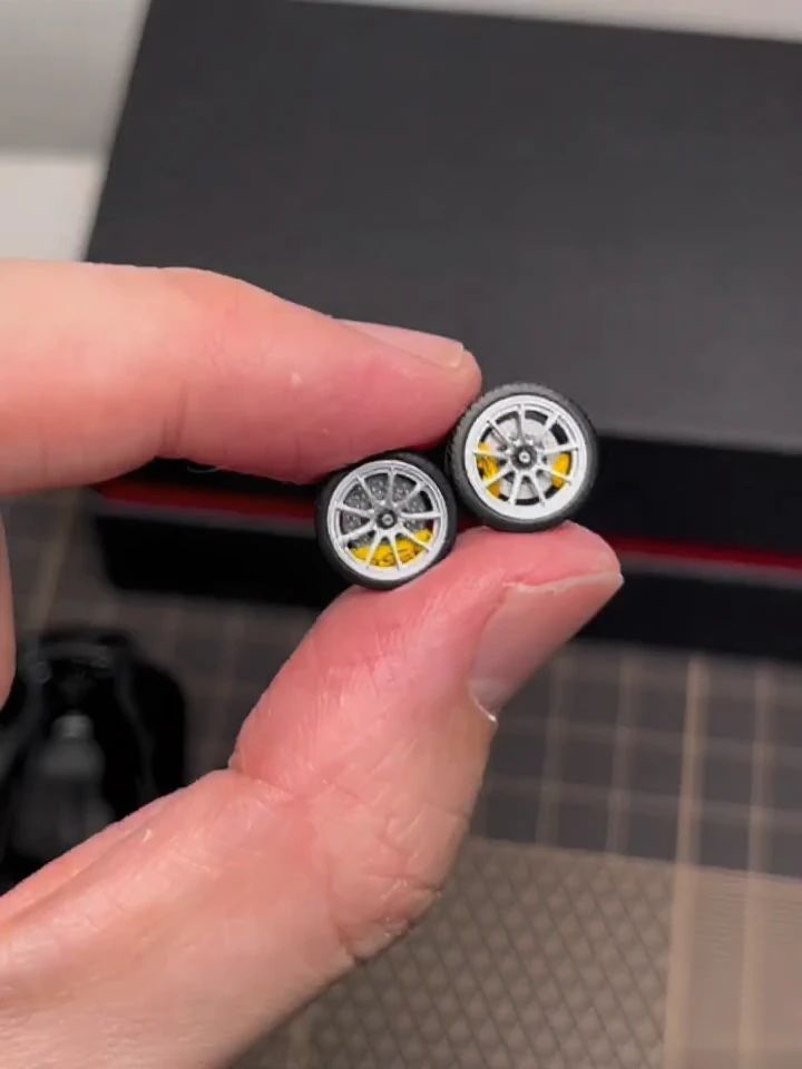 1:64小车换轮入门教程 · 图片 4