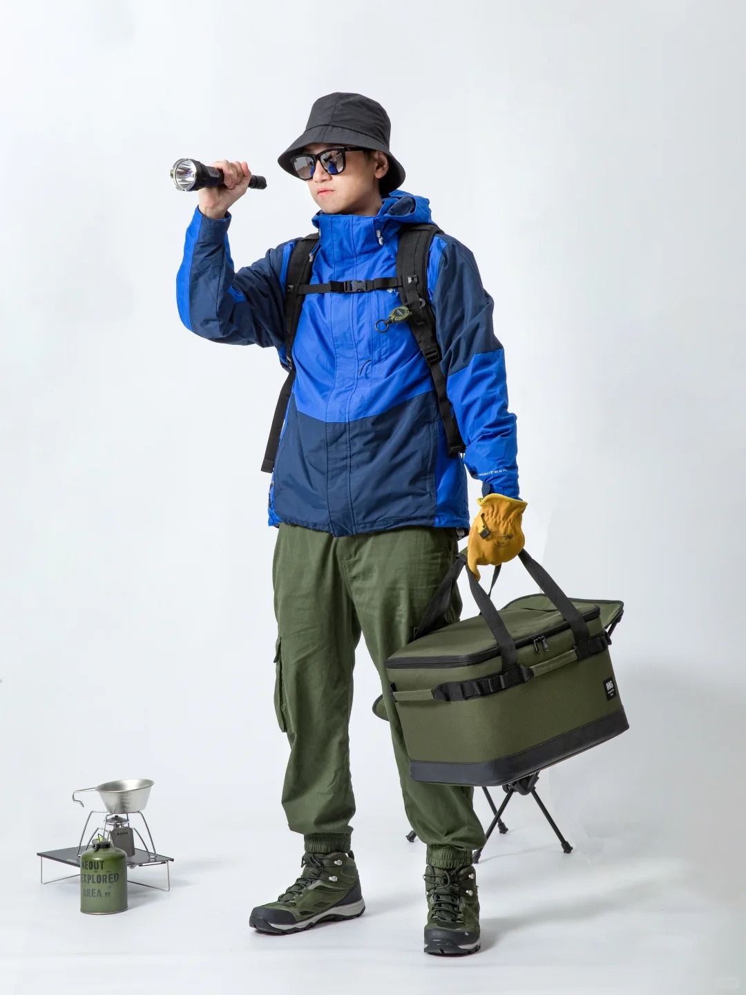 🏕️露营玩久了才发现，真正舒服的不是装备越带越多，而是——**能少带就少带。** · 图片 6