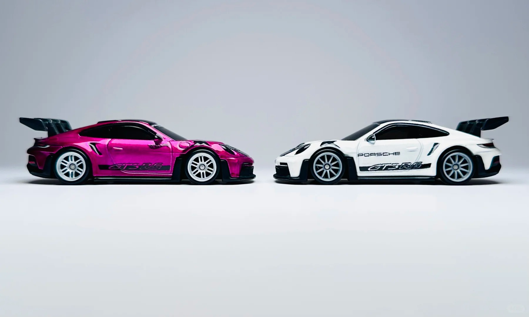 风火轮展会限定 Porsche 911 GT3 RS 评测 · 图片 5