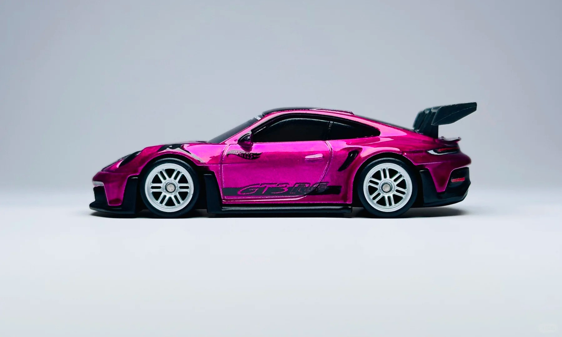 风火轮展会限定 Porsche 911 GT3 RS 评测 · 图片 2