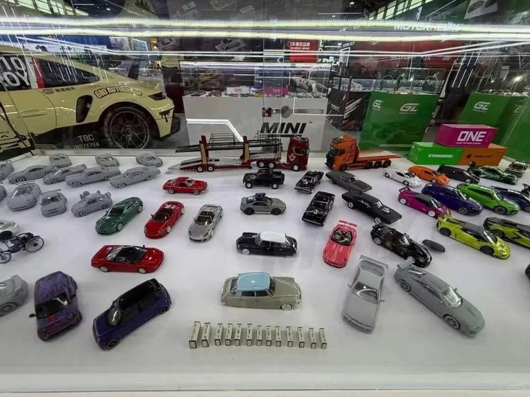 MINI GT 1:64展会预告！刹车盘终于要安排了？ · 图片 4