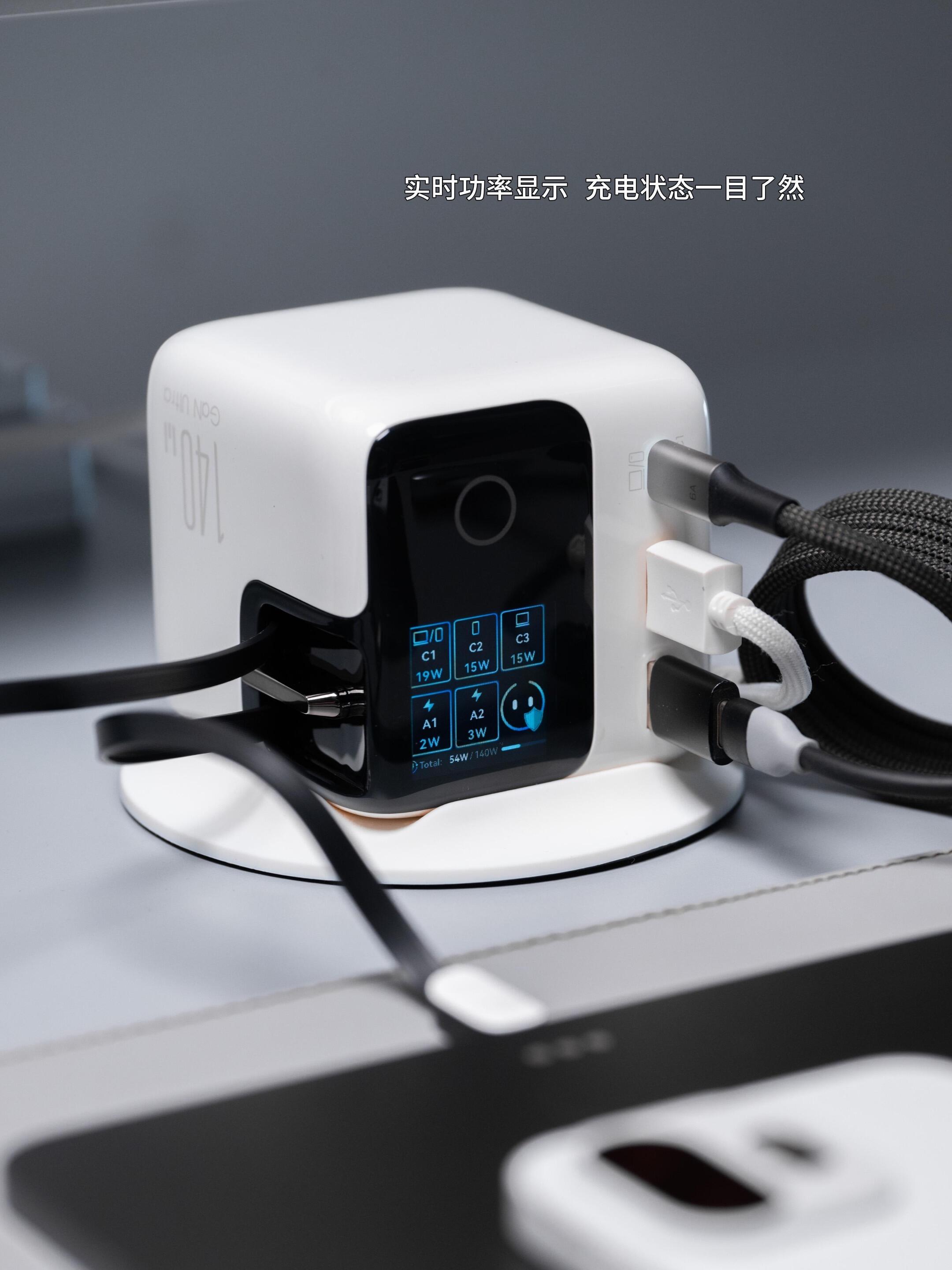 桌面线太乱，最后被伸缩线救了🔋 · 图片 5