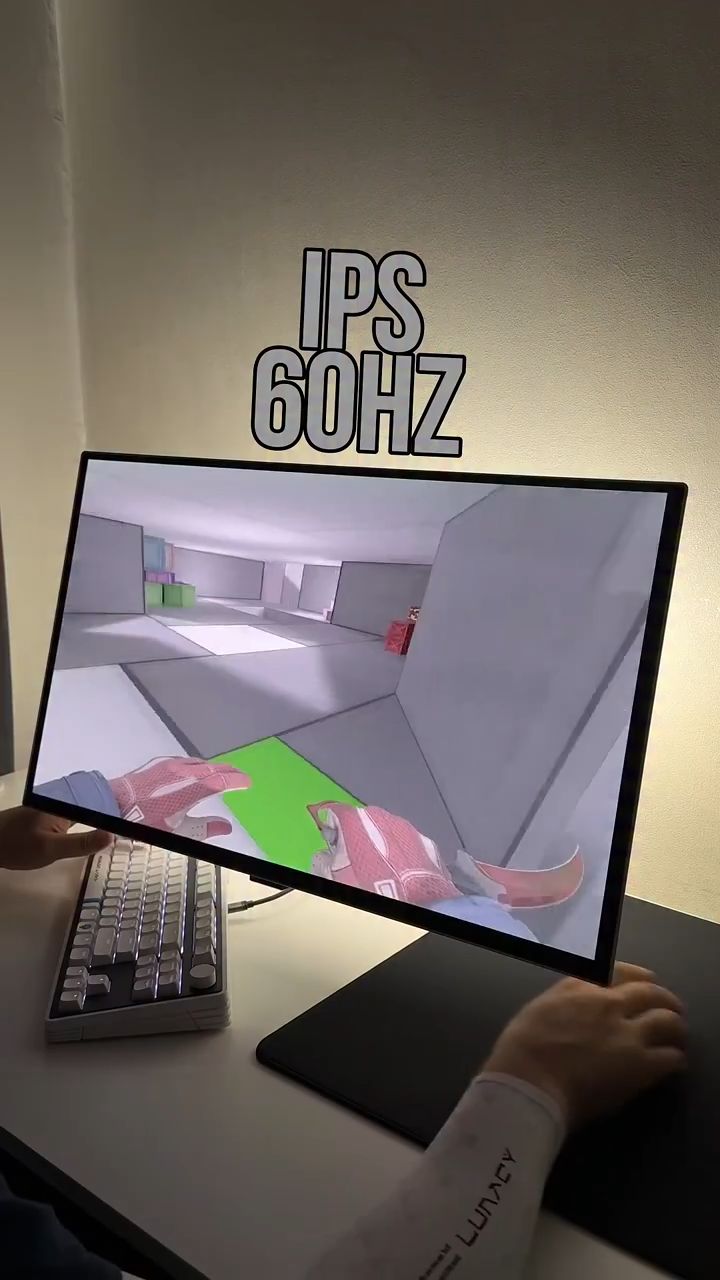 IPS 60Hz对比OLED 500Hz｜这差距真的一眼就能看出来🎮