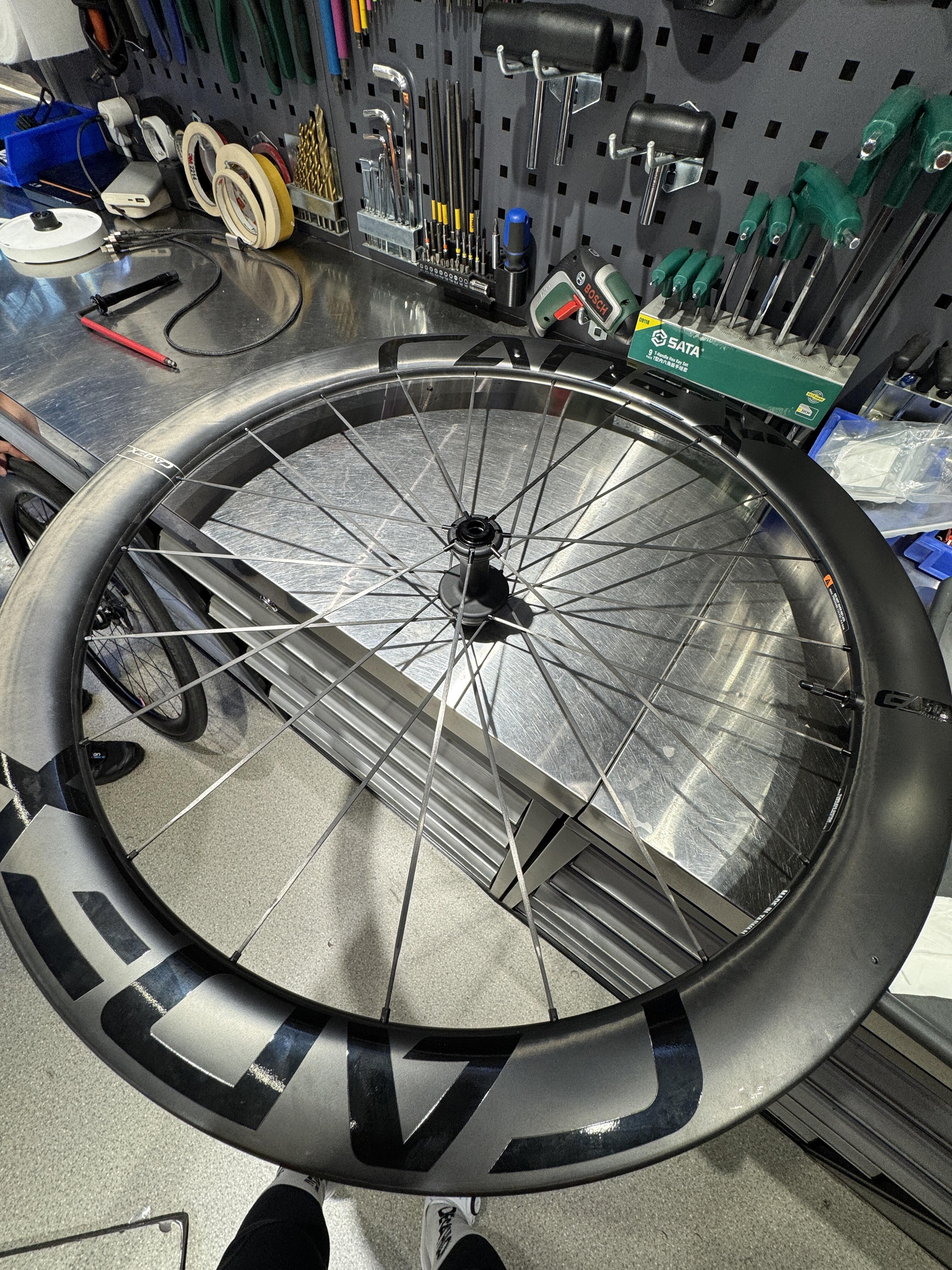 🚴如何把入门TCR改成公路车界的AE86？ · 图片 4