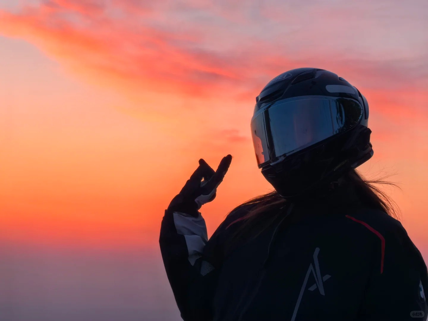 当日出连接山路，我的赛博骑行模式已启动🌅🏍️ · 图片 6