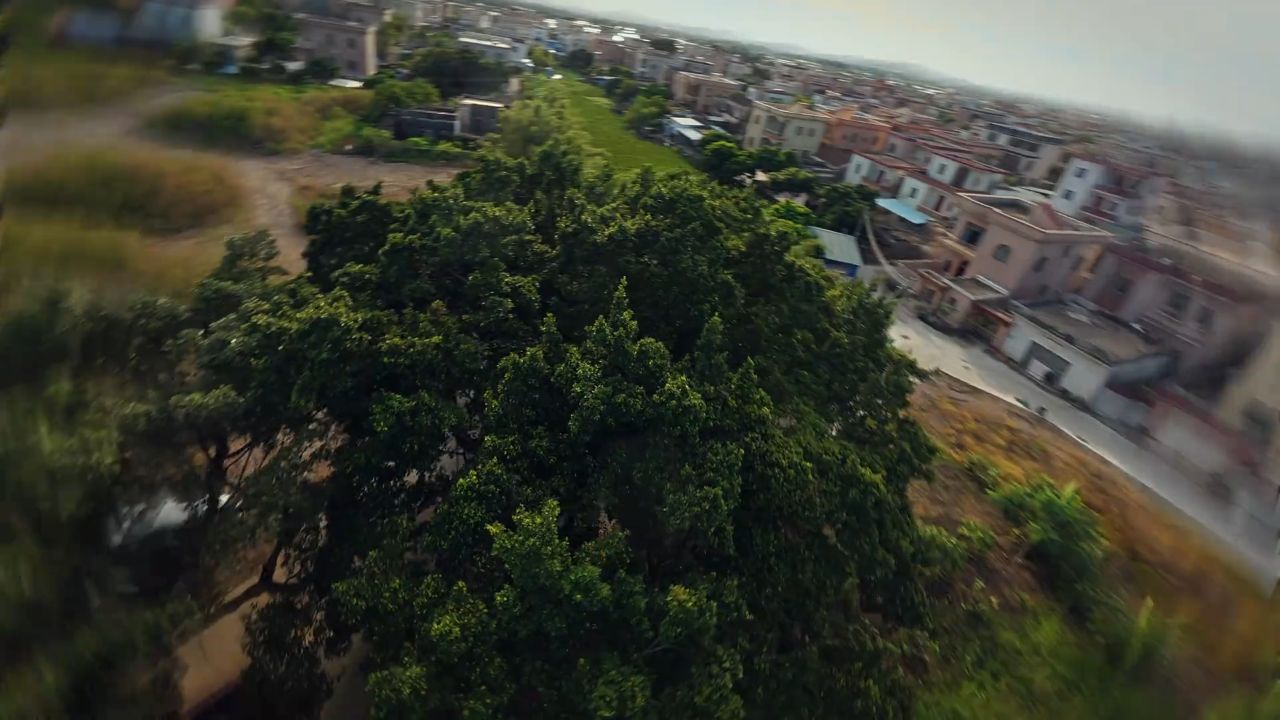 🚗 当RC遥控车遇上FPV穿越机，会发生什么？
